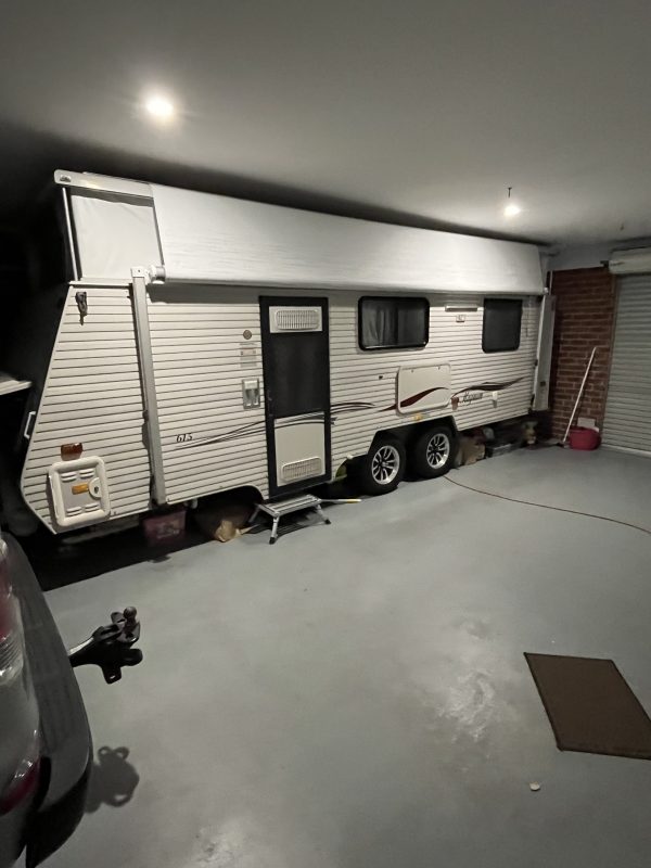 2010 Coromal Caravans Magnum 615S 20' Tandem Axle Island Bed Ensuite