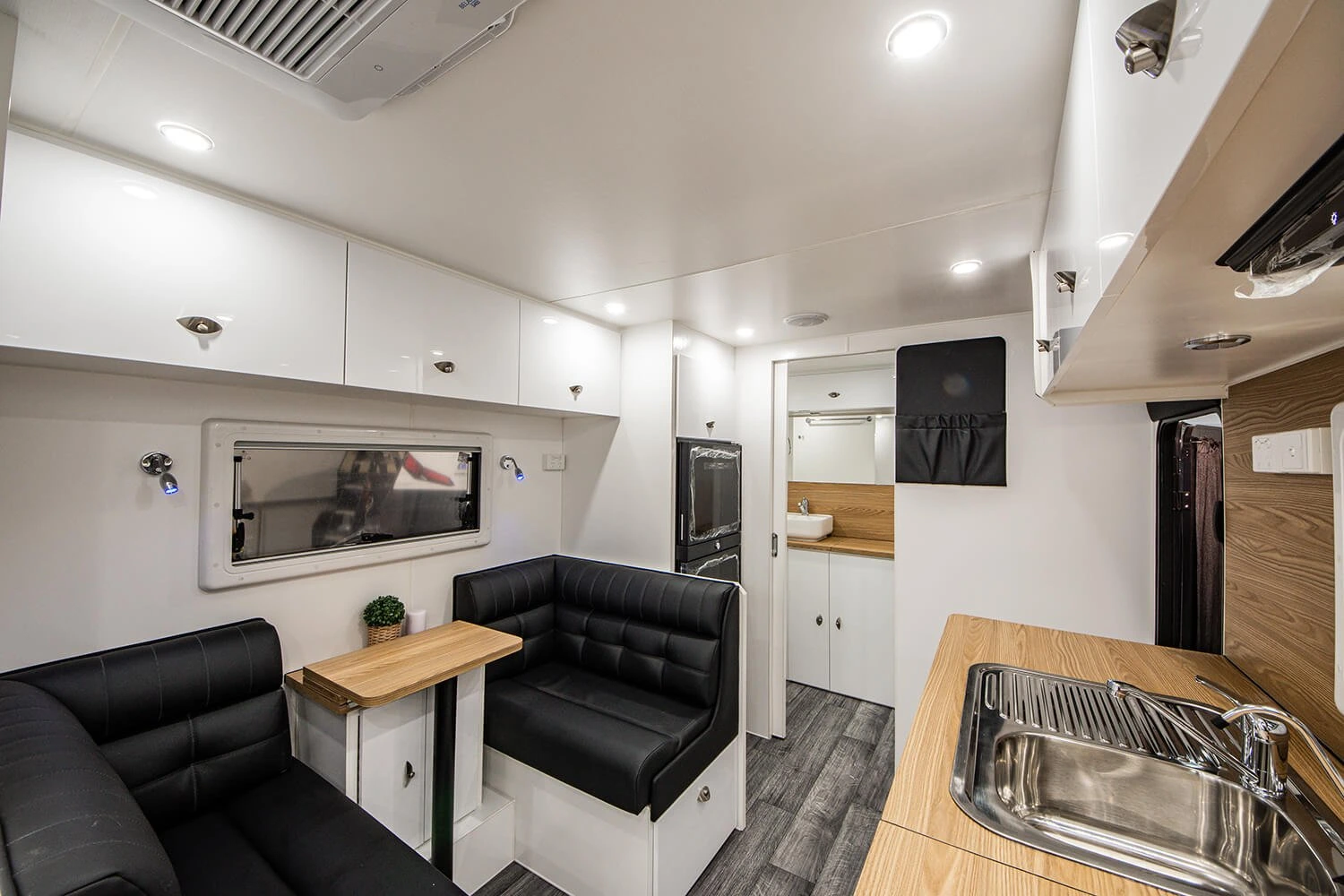 18'5 Aussie Fivestar Caravans 2026 Eureka New Off Road Caravan