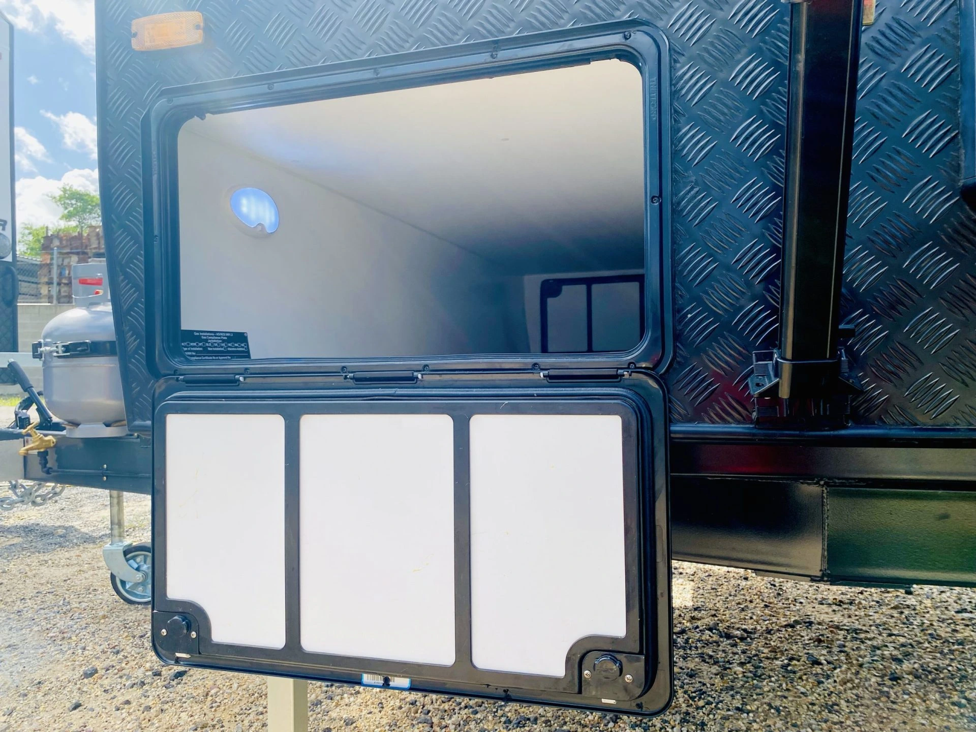 Aussie Fivestar Caravans 18'5 The Cape New Off Road Caravan For Sale