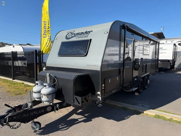 Crusader Caravans Excalibur Luxury Shower Toilet Air Conditioner