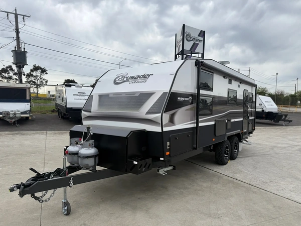 Musketeer Empress 29'0 Luxury Air Conditioner Solar Panels