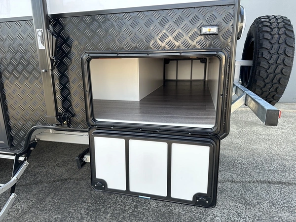 2026 Carrera Caravans Trekseeker III 22'6 Off Road Solar Lithium Full Ensuite