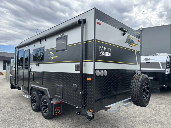 2026 RP Caravans Family X-treme 19'6 Off Road Solar Panels Full Ensuite