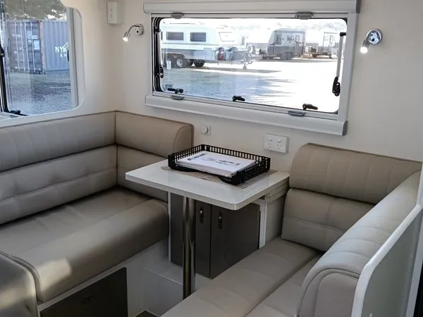 2026 Latitude Rv Arctic Plus 19'6 Off Road Solar Panels Diesel Heater