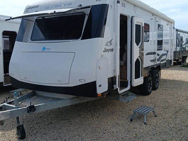 2014 Jayco Caravans Sterling 23' Touring Diesel Heater Solar
