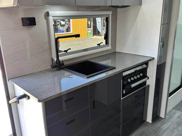 2026 Aussie Fivestar Caravans Escape 22' Off Road Off Grid Lithium Double Bunk