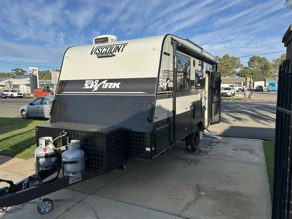 2026 Viscount Caravans Wildshark 17'9 Off Road Full Ensuite Solar Panels Lithium Battery