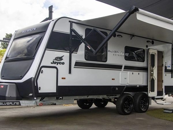 2026 Jayco Caravans Silverline 22'8 Luxury Diesel Heater Aircon