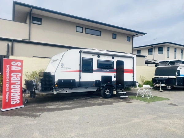 2022 Crusader Caravans Muskateer 18'6 Off Road Full Ensuite Diesel Heater