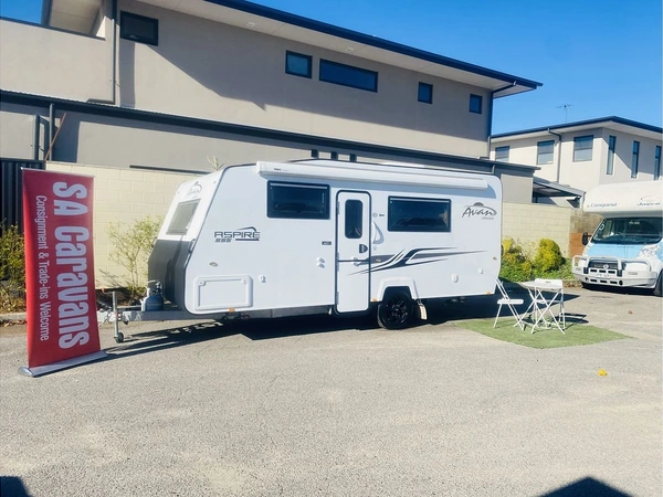 2024 Avan Caravans Aspire 555 17'9 Luxury Full Ensuite Island Bed