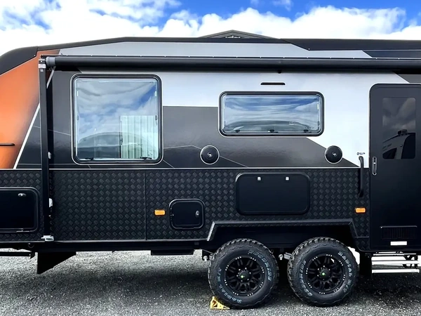 New Snowy River Caravans SRT-20' Touring Diesel Heater Full Ensuite