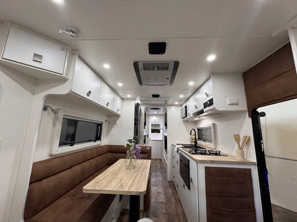2022 Masterpiece Caravans Optimum 25'3 Off Road Solar Panels Lithium Battery