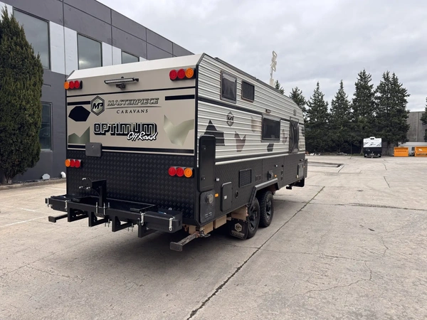 2018 Masterpiece Caravans Optimum 20'6 Off Road Solar Panels Lithium Battery