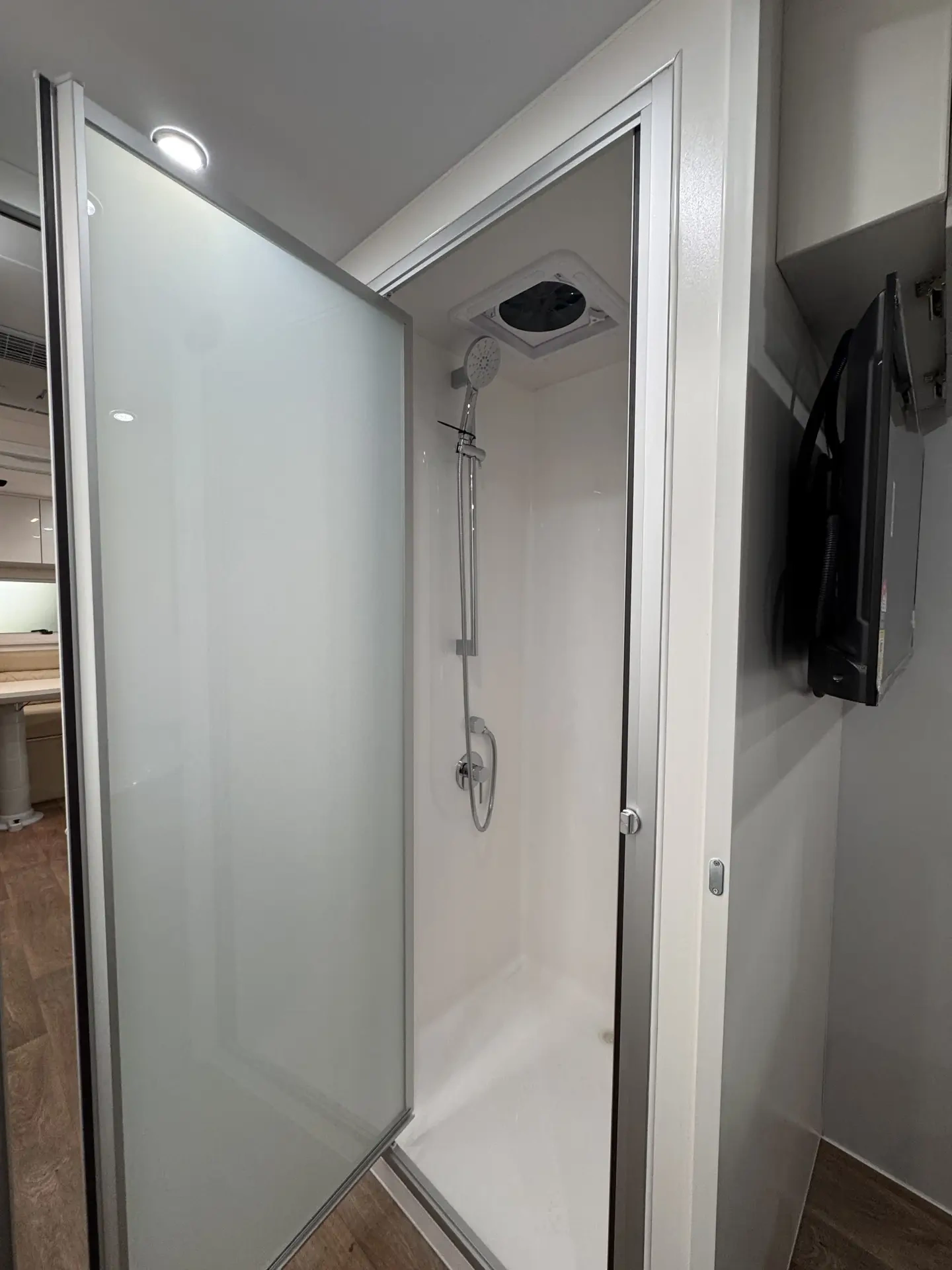 Photo 24