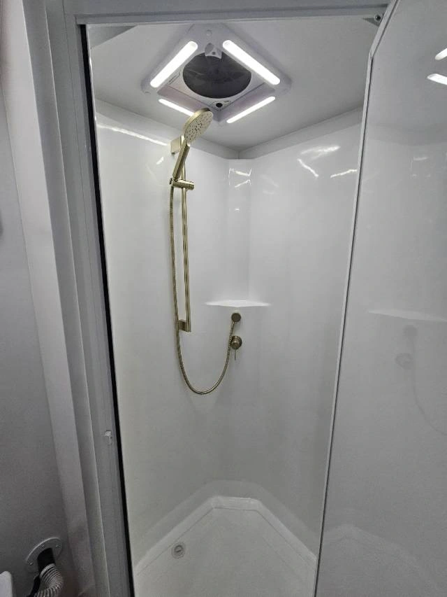 Photo 46